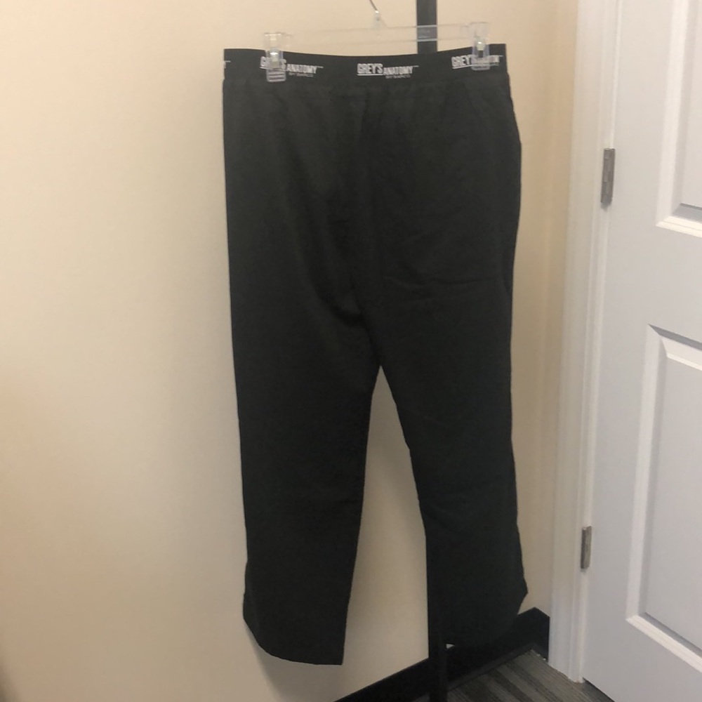 Grey’s Anatomy Active Womens scrub pants. Multiple sizes. NWT - Picture 2 of 2